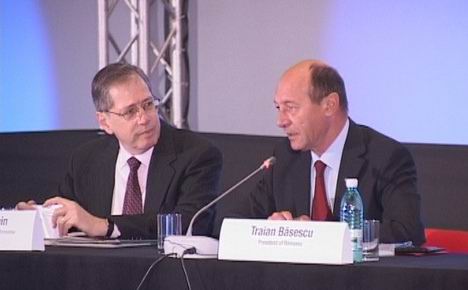 Mark Gitenstein si Traian Basescu